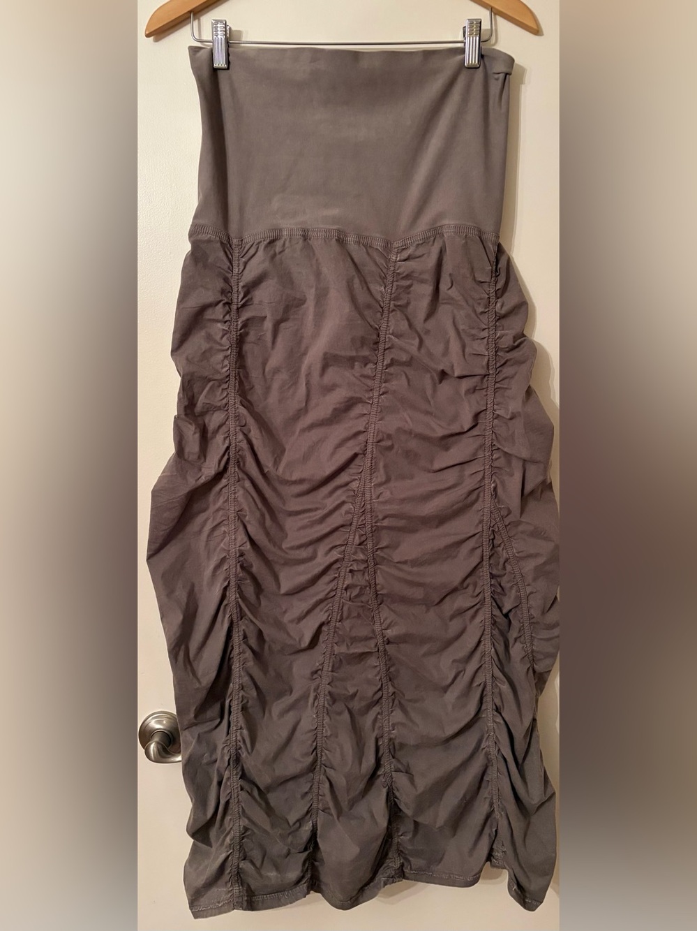 Wearables Olive Ruched Maxi Skirt - Women's Stretch Waist